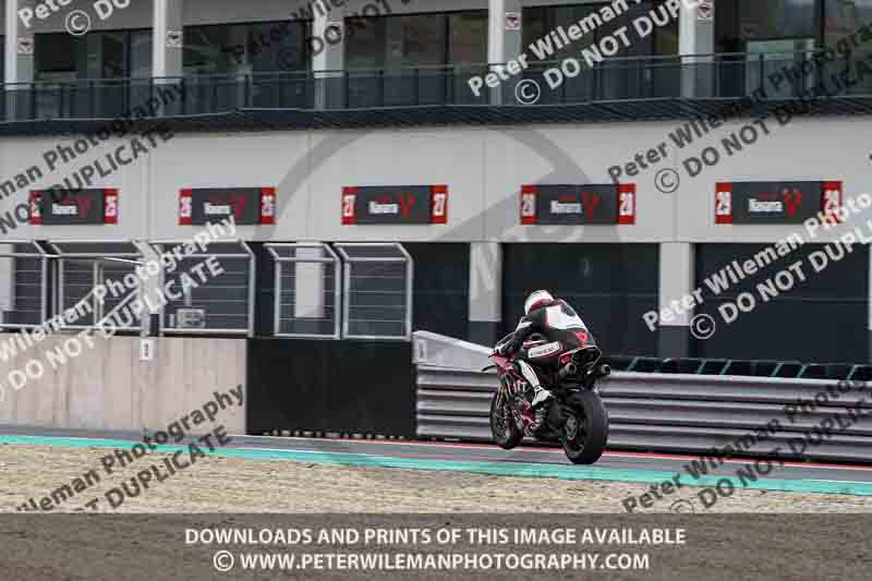 cadwell no limits trackday;cadwell park;cadwell park photographs;cadwell trackday photographs;enduro digital images;event digital images;eventdigitalimages;navarra;no limits trackdays;peter wileman photography;racing digital images;trackday digital images;trackday photos